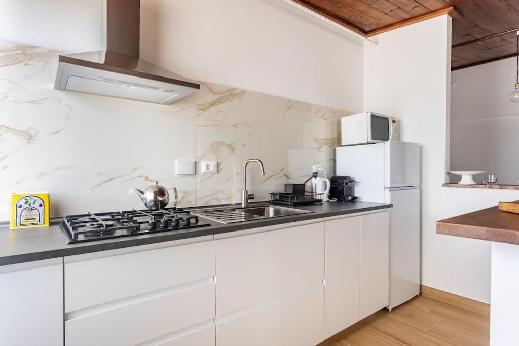 Adelaide Al Borgo. Apartment Castelnuovo Di Porto Екстериор снимка